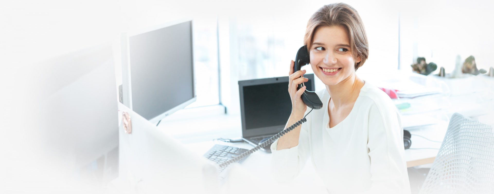 Frau im Büro